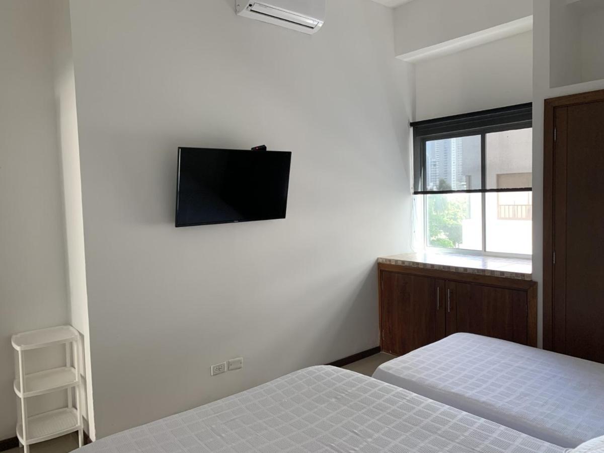 Apartamento Mirador Del Laguito Cartagena Екстериор снимка
